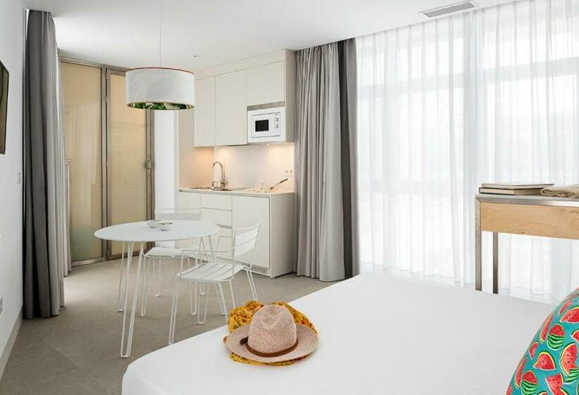 Estudio Estàndard, Apartamentos Y Estudios Céntricos Conil Home Suite