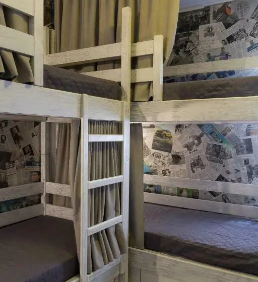 Llit en Habitació Compartida, Art House Hostel