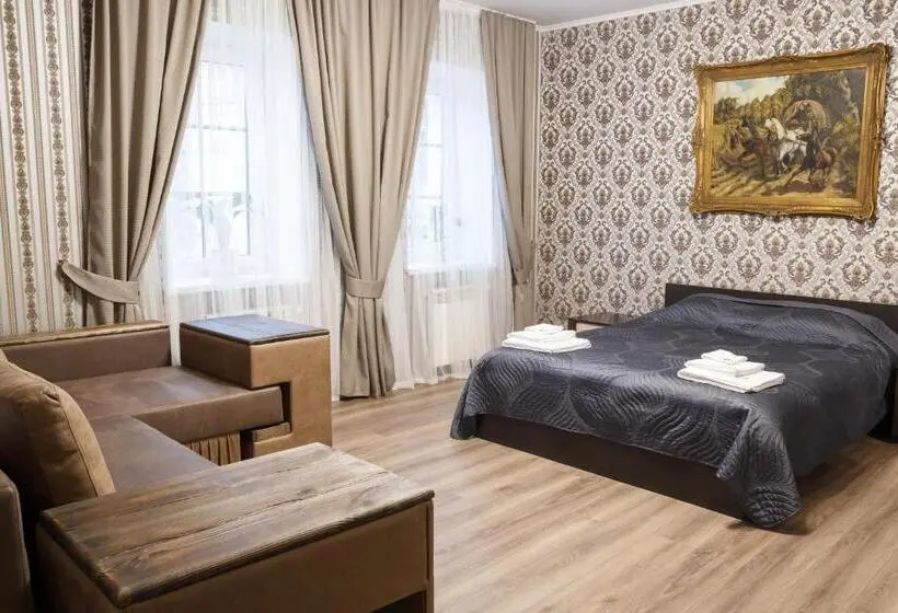 Habitació Quàdruple Estàndard Bany Compartit, Art House Hostel