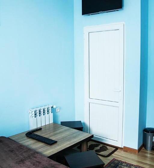 스탠다드 룸, Domino Yerevan Hostel