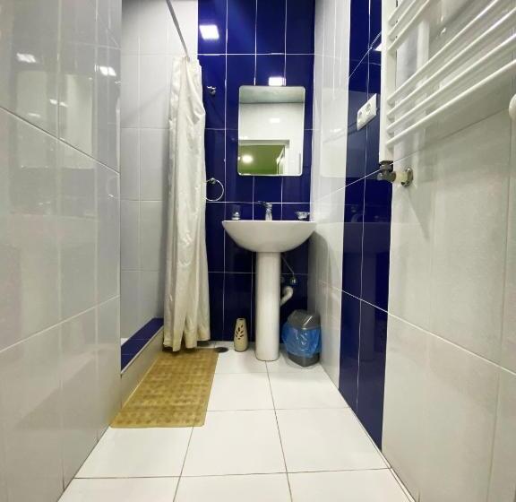 클래식 4인 룸, Domino Yerevan Hostel
