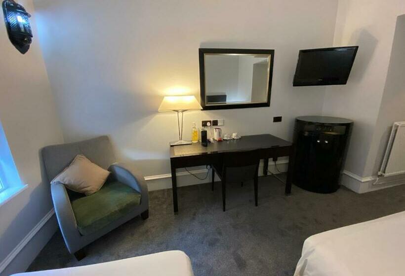 컴포트 트리플 룸, No6 West Coates