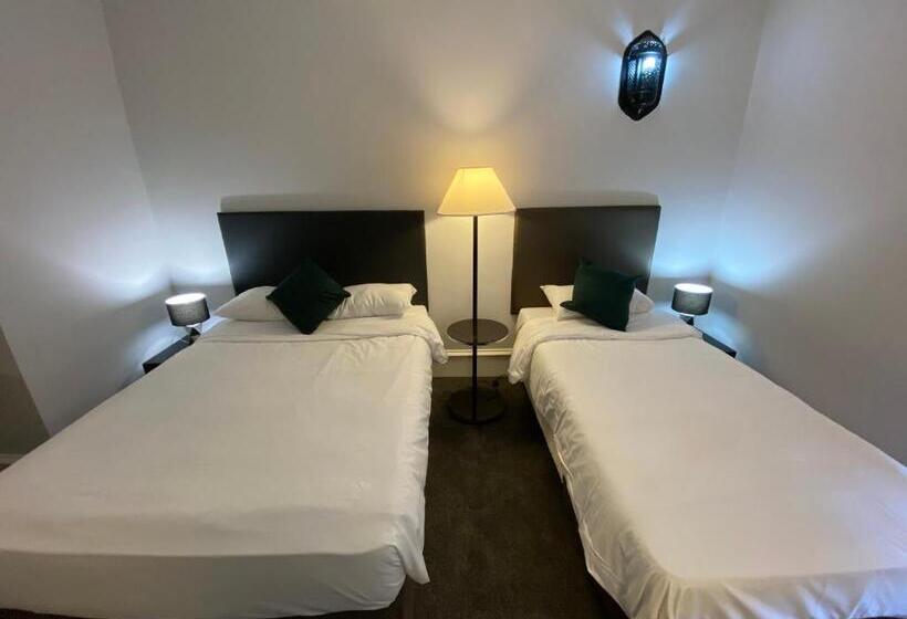 컴포트 트리플 룸, No6 West Coates