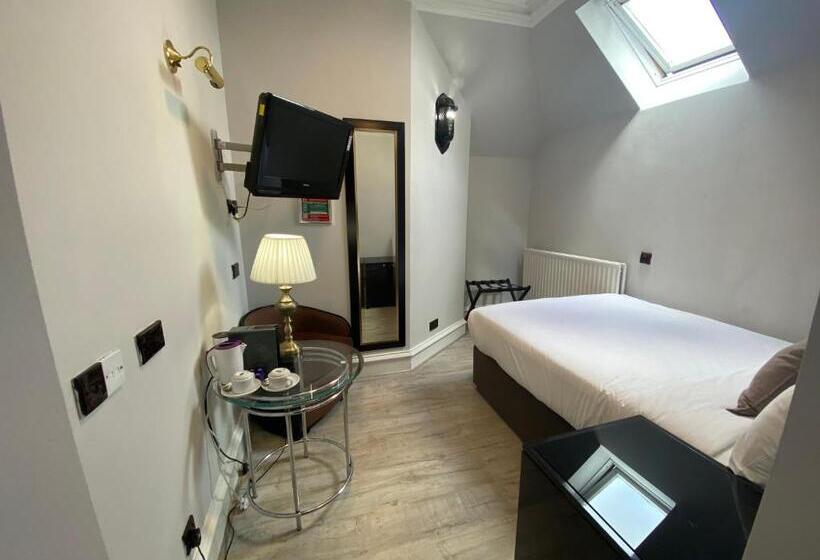 이코노미 룸, No6 West Coates