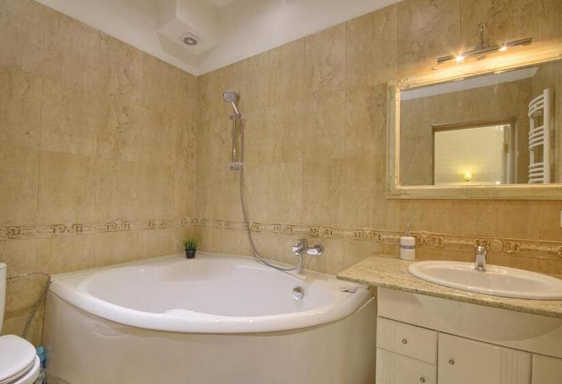 Suite with Terrace, Taurus Apartments Vilnius