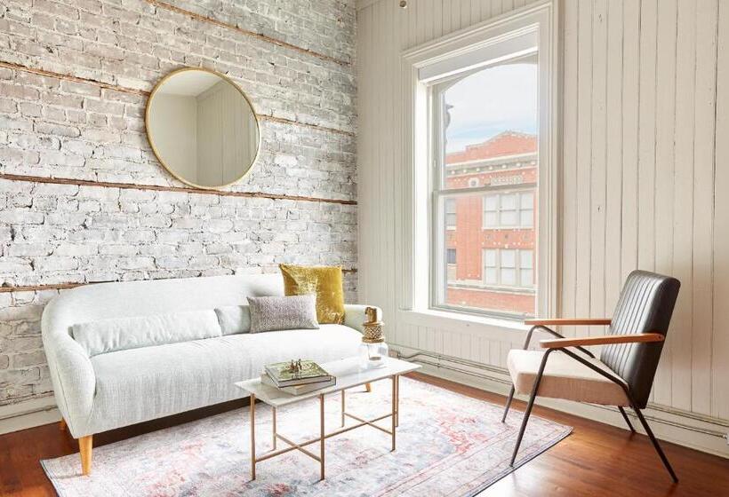 Апартаменты 1 Спальня, Sonder The Broughton