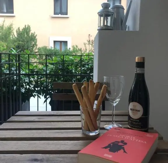 スタンダードスタジオ, Casa Diverio
