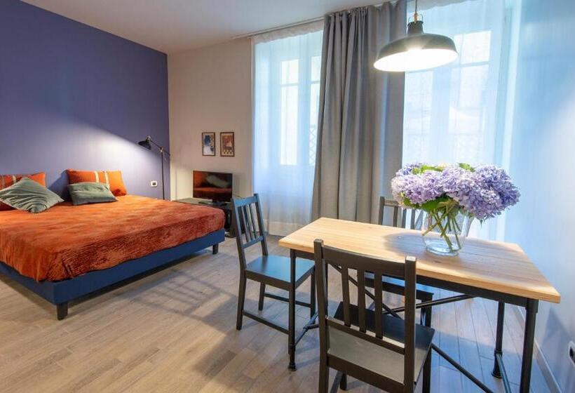 استودیوی استاندارد, Casa Diverio