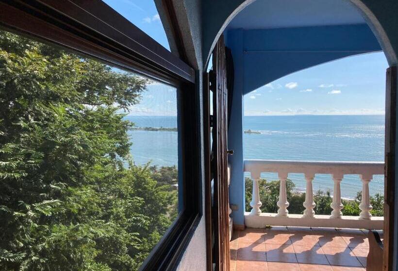 غرفة ديلوكس مطلّة علي البحر مزوَّدة بشُرفة, El Paraiso Azul