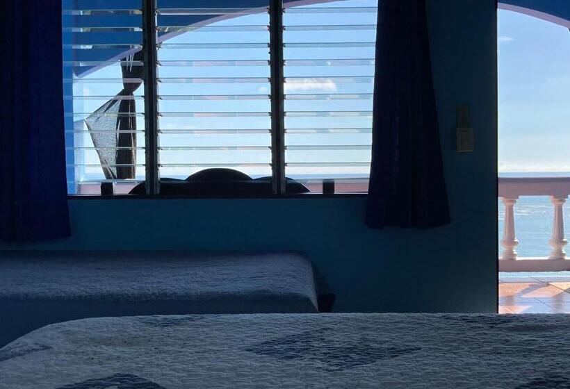 غرفة قياسية مطلّة علي البحر, El Paraiso Azul