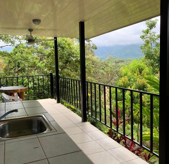 غرفة قياسية مطلة على الجبل, El Paraiso Azul