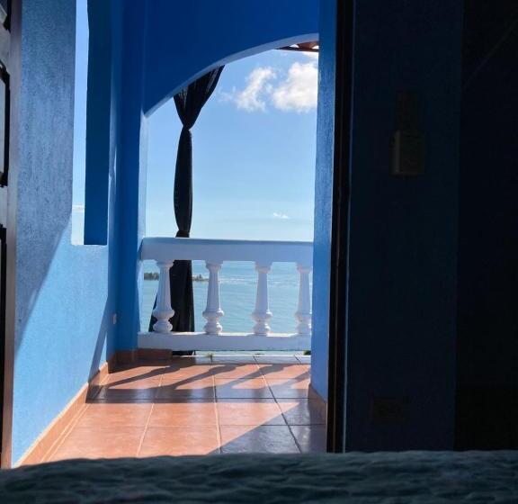 غرفة قياسية مطلّة علي البحر, El Paraiso Azul