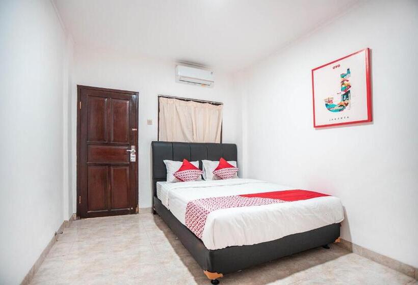 חדר סטנדרט, Taisir Residence Near Palmerah Mitra Reddoorz