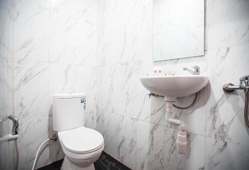 Номер Стандарт, Taisir Residence Near Palmerah Mitra Reddoorz