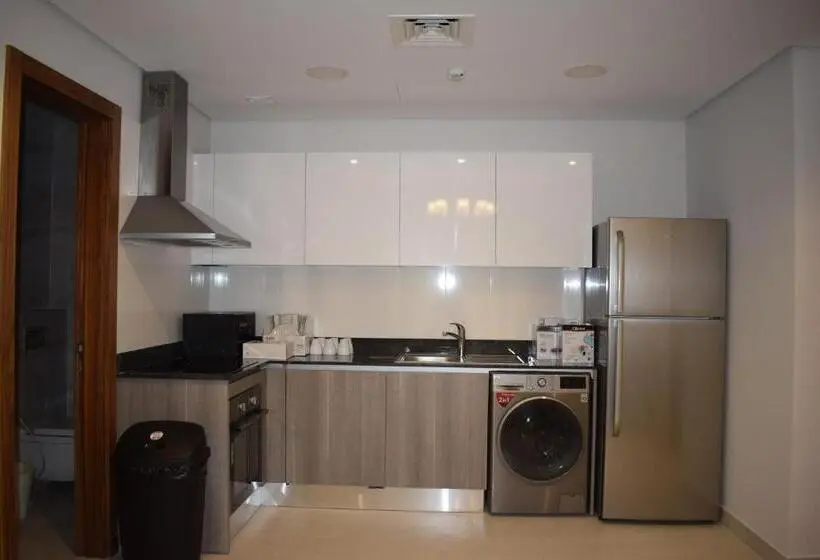 سوئیت 2 خوابه, The Spot Residence