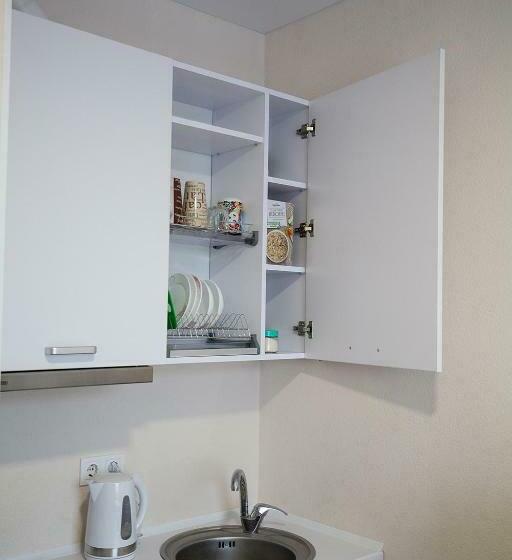 اتاق استاندارد, New Quiet Place In Kiev