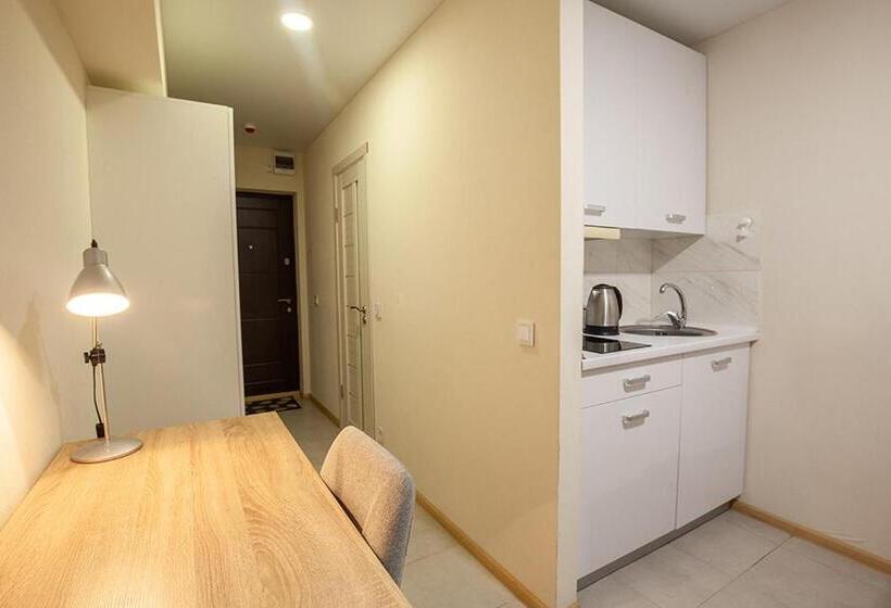 استودیوی استاندارد, New Quiet Place In Kiev