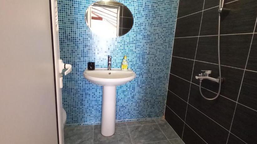 اتاق استاندارد سه تخته با بالکن, къща за гости Dani Dream