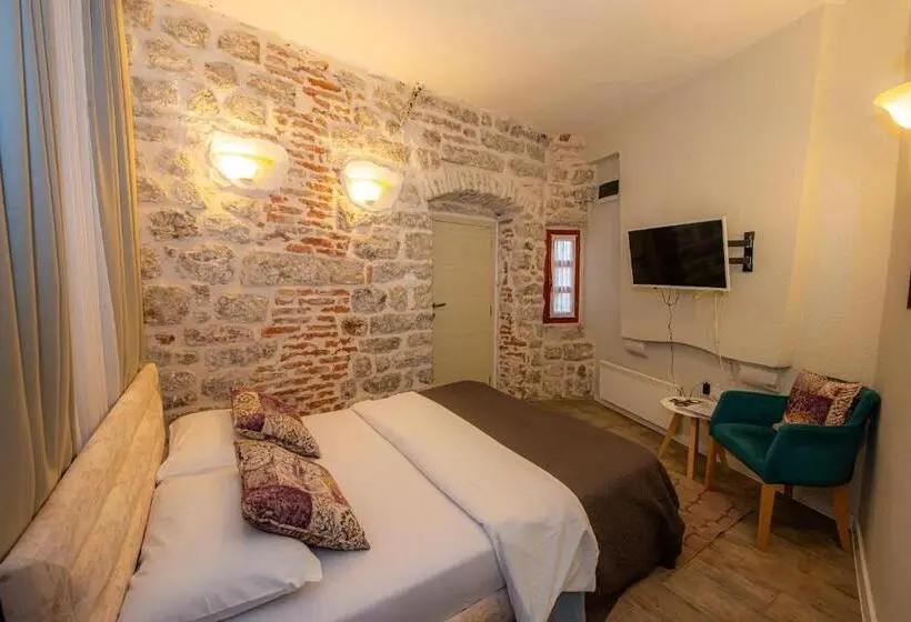 اتاق استاندارد, Antika Guesthouse