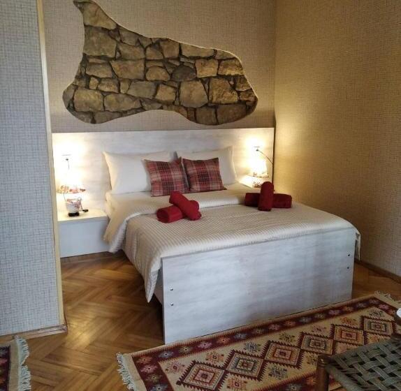 اتاق لوکس, Guesthouse Litoros