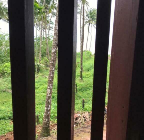 اتاق استاندارد با چشمانداز دریا, Manshore Bay