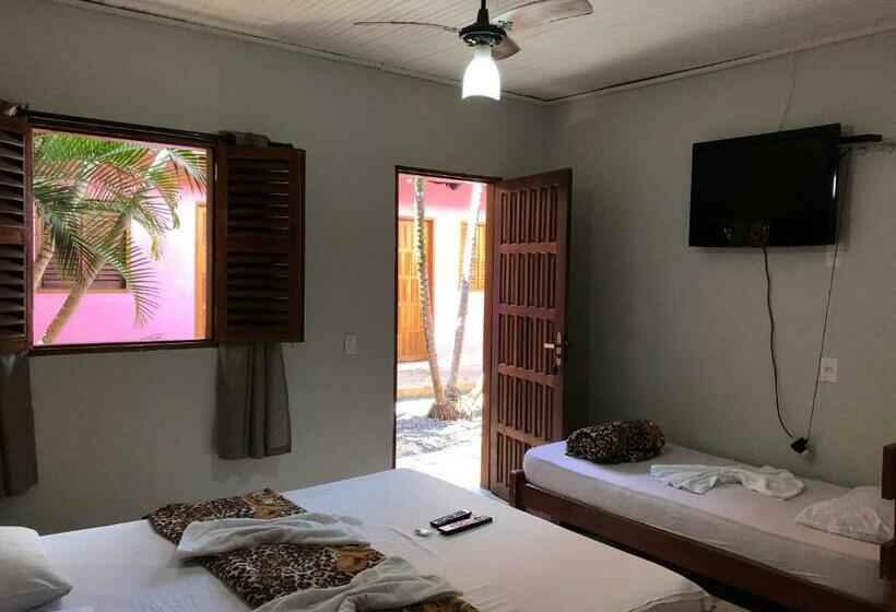 غرفة قياسية ثلاثية, Pousada Casa Matutina