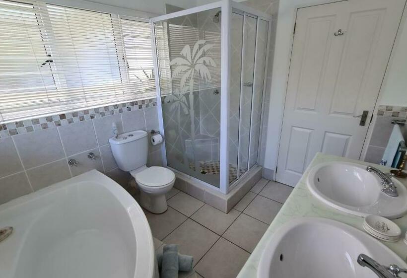 سوییت با چشمانداز دریا, Shaka S Seat Guesthouse