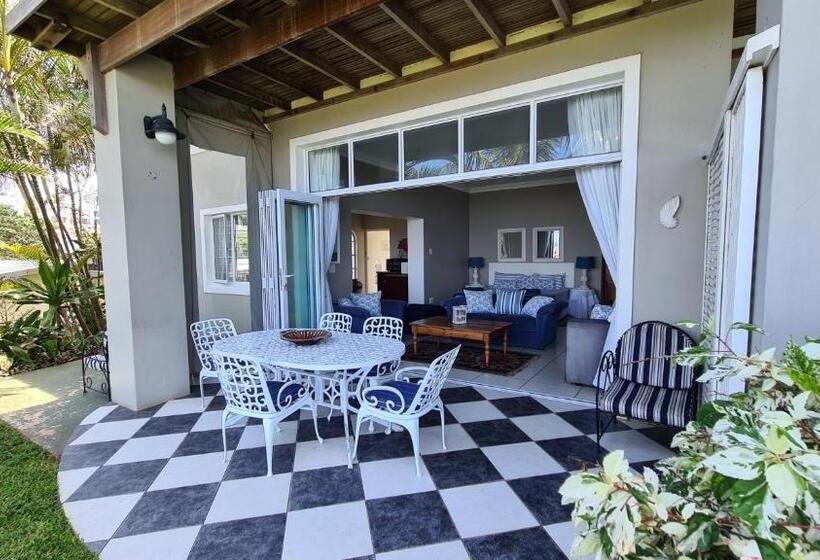 سوییت خانوادگی, Shaka S Seat Guesthouse