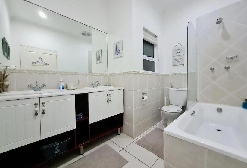 Люкс Вид на Море, Shaka S Seat Guesthouse
