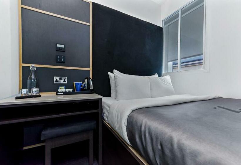 Номер Стандарт, The Z Hotel Trafalgar