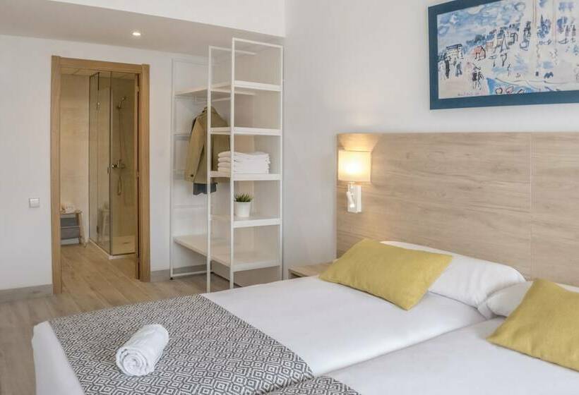 Семейные Апартаменты 3 Спальни, Aparthotel Cye Holiday Centre