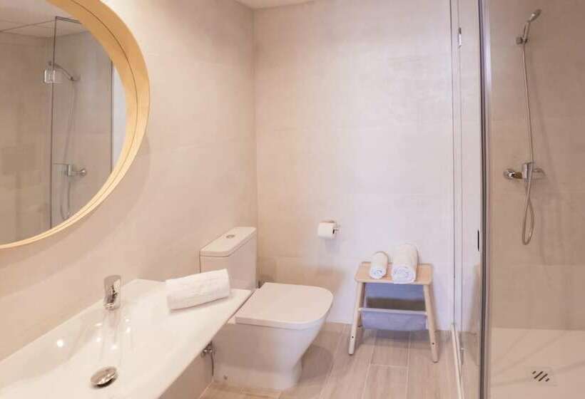 Семейные Апартаменты 3 Спальни, Aparthotel Cye Holiday Centre