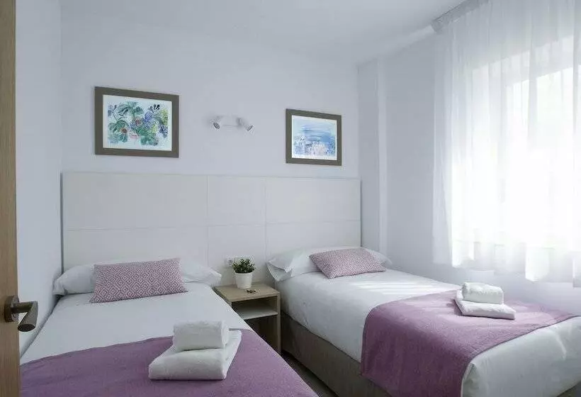プレミアム２ベッドルームアパート, Aparthotel Cye Holiday Centre