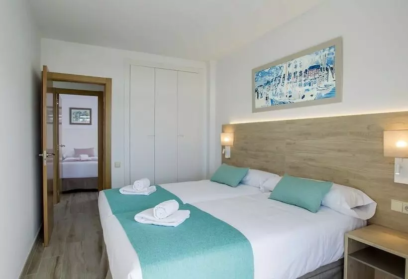 プレミアム２ベッドルームアパート, Aparthotel Cye Holiday Centre