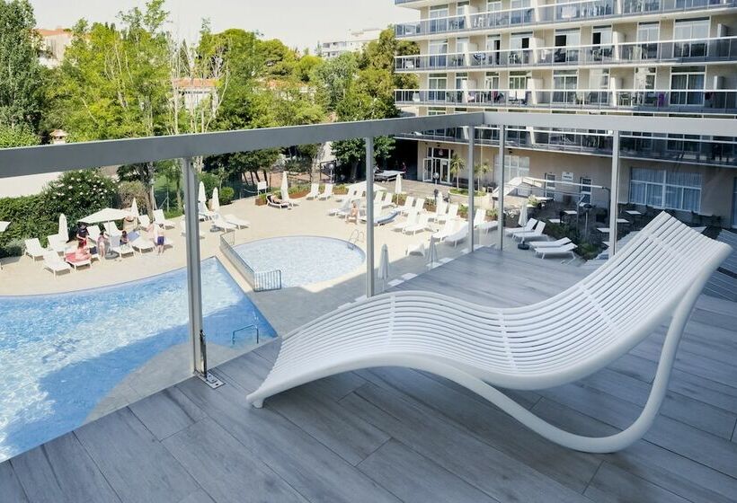 Апартаменты Premium 2 Спальни, Aparthotel Cye Holiday Centre