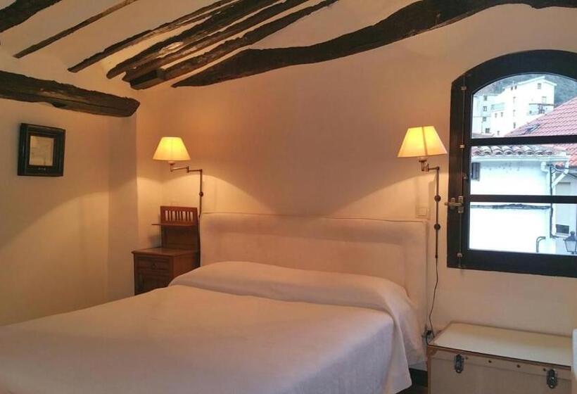 디럭스 룸, Casa Rural Las Pedrolas