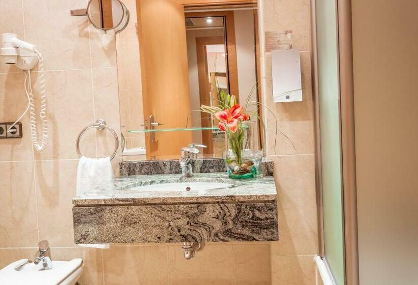 غرفة قياسية فردية, Bardo Recoletos Coco