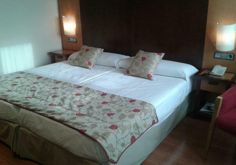 غرفة قياسية, Bardo Recoletos Coco