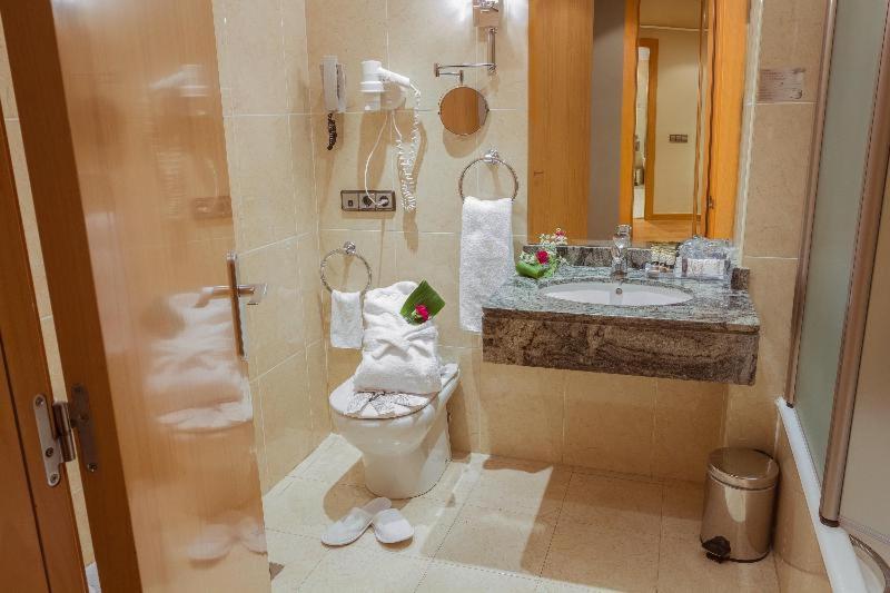 غرفة قياسية, Bardo Recoletos Coco