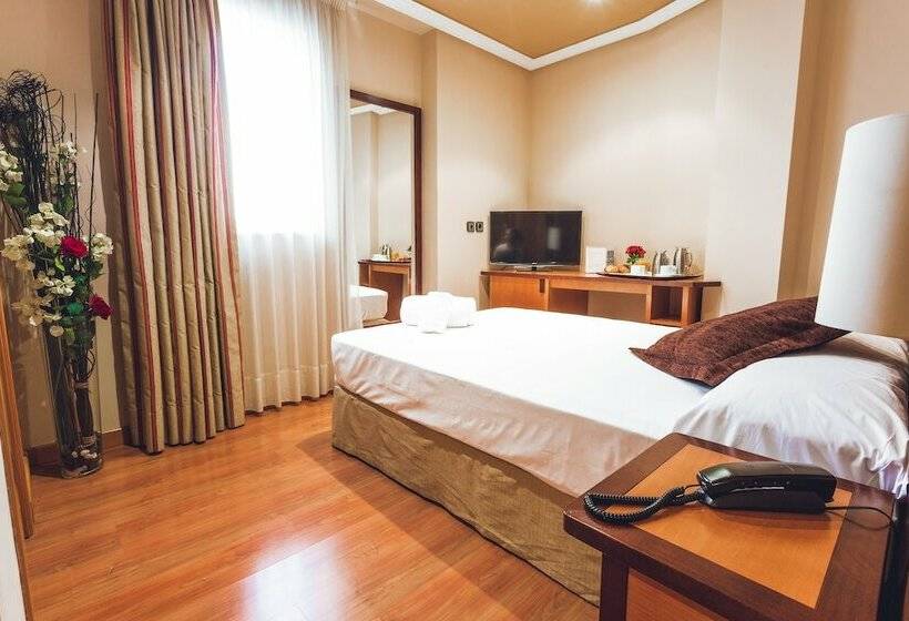 غرفة قياسية فردية, Bardo Recoletos Coco