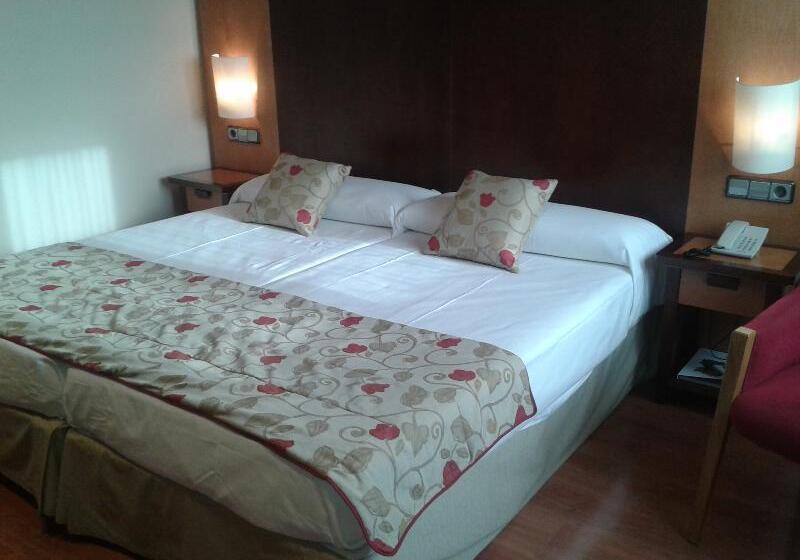 غرفة قياسية, Bardo Recoletos Coco