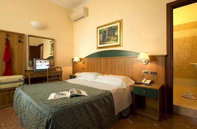 اتاق استاندارد, Accommodation Corallo