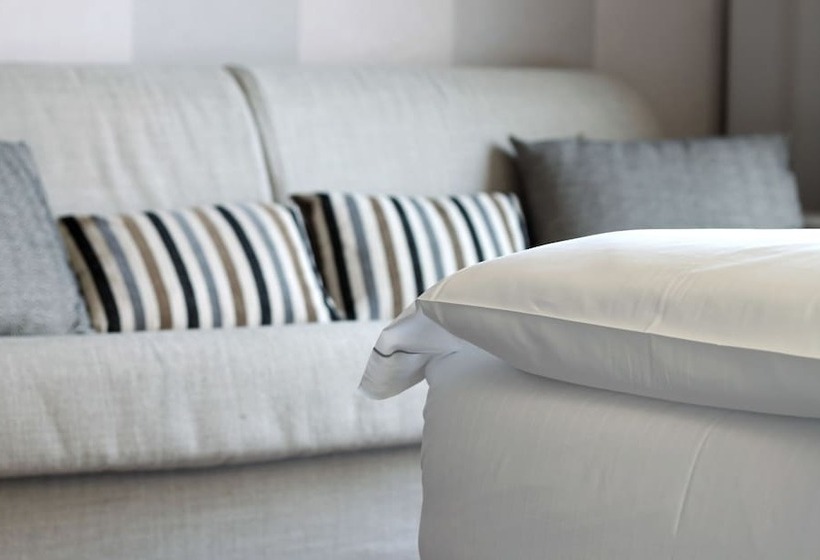 اتاق استاندارد چهار تخته, C Hotels Club