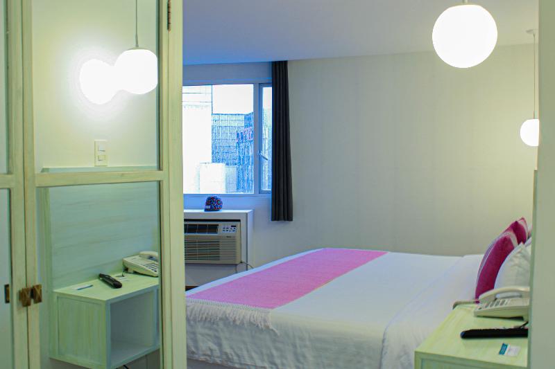 اتاق راحتی, C Hotels Club