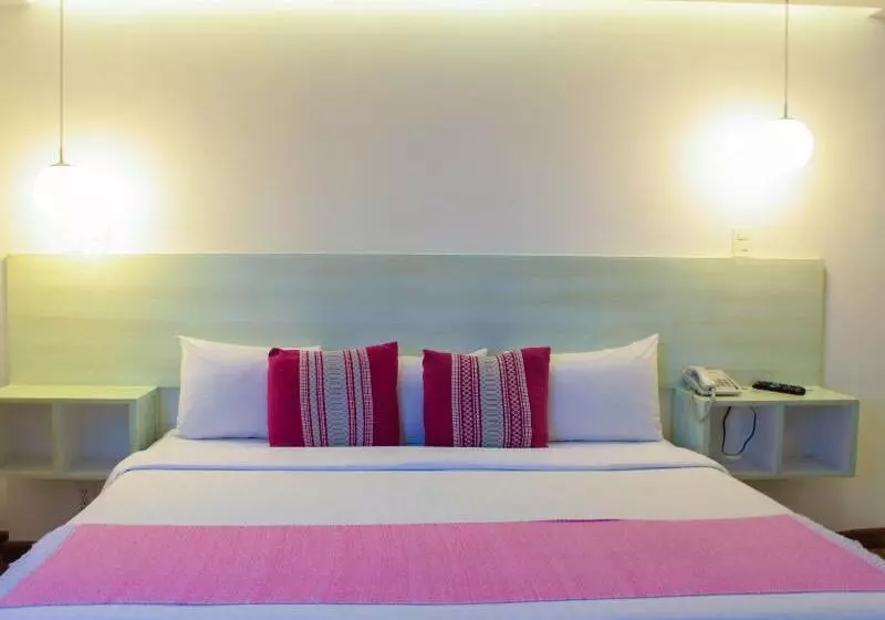 اتاق راحتی, C Hotels Club