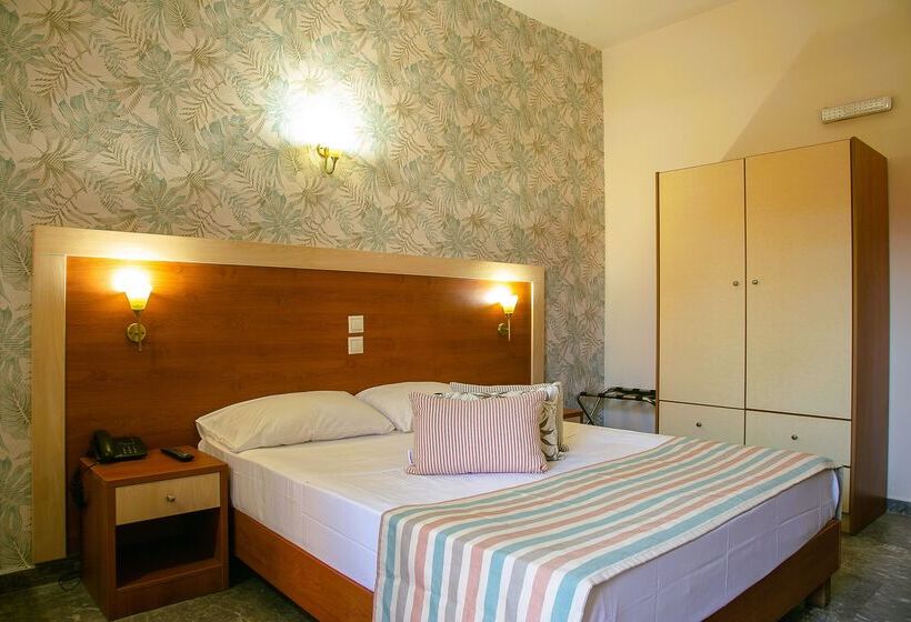 חדר סטנדרט יחיד, Erato