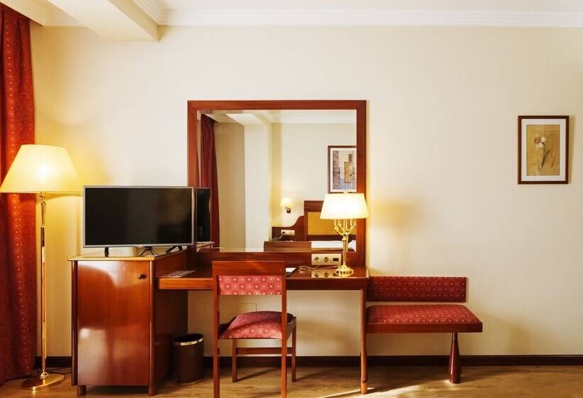 Номер Стандарт, Gran Hotel De Ferrol