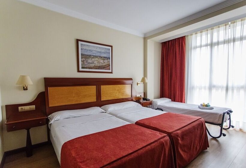 اتاق خانوادگی, Gran Hotel De Ferrol