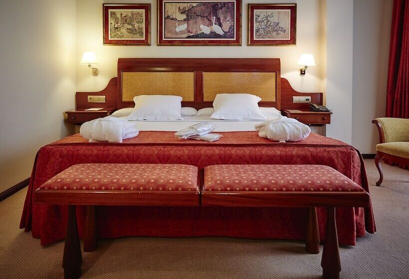 سوییت, Gran Hotel De Ferrol