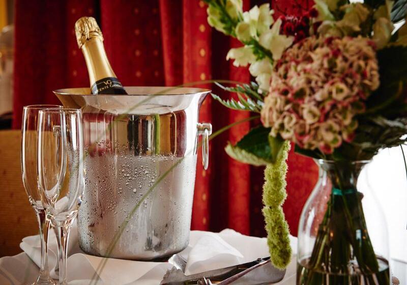 سوییت جونیور, Gran Hotel De Ferrol